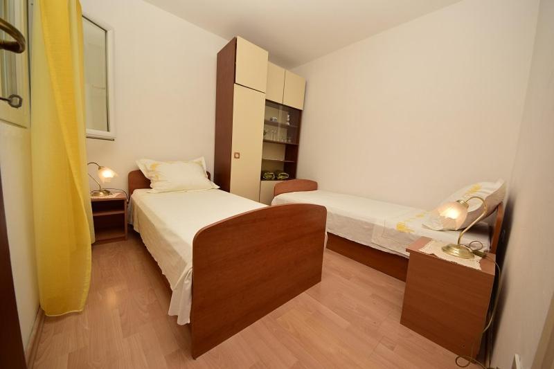 Zora Apartment Seget Vranjica Exterior photo