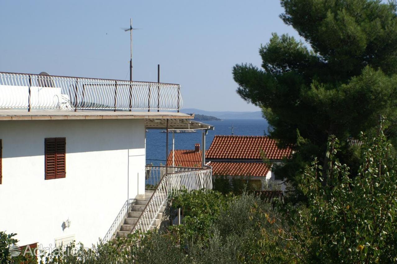 Zora Apartment Seget Vranjica Exterior photo