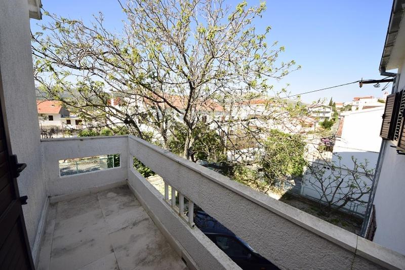 Zora Apartment Seget Vranjica Exterior photo